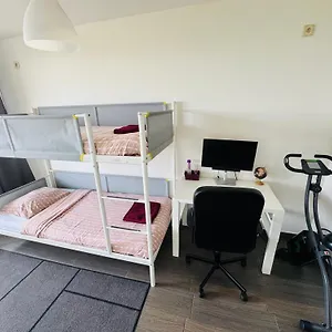Meuble 92m2 + 2 Terrasses Apartamento