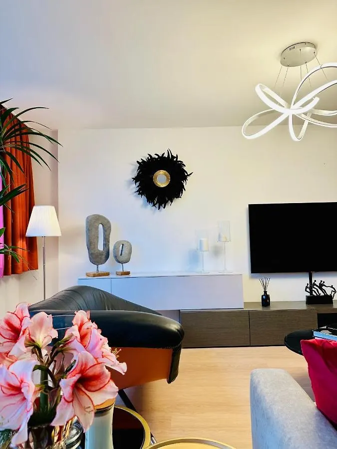 Urbanstay Suites Grand Place Luxury Apartment Brussels