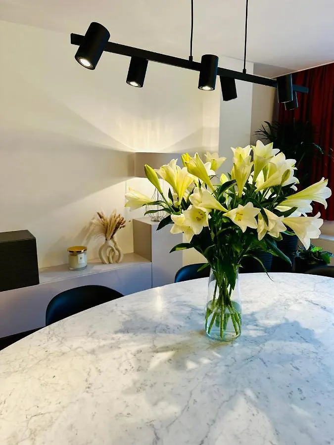 Urbanstay Suites Grand Place Luxury Apartment Brussels